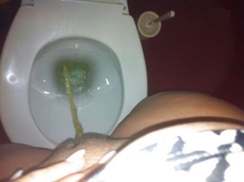 photo sexe foufoune qui pisse 077